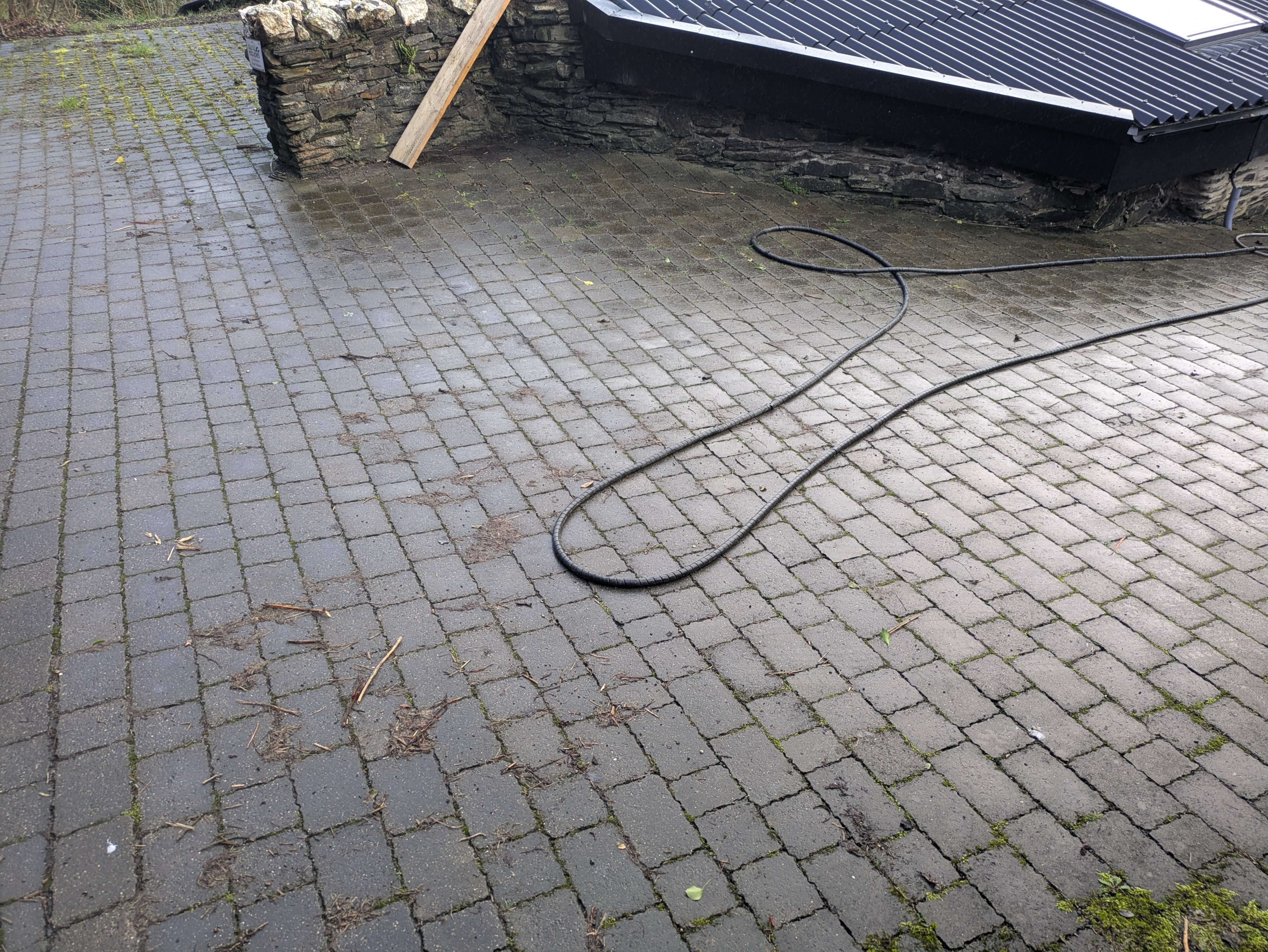 Large property clean, south of island - Bright Pressure Washing project image
