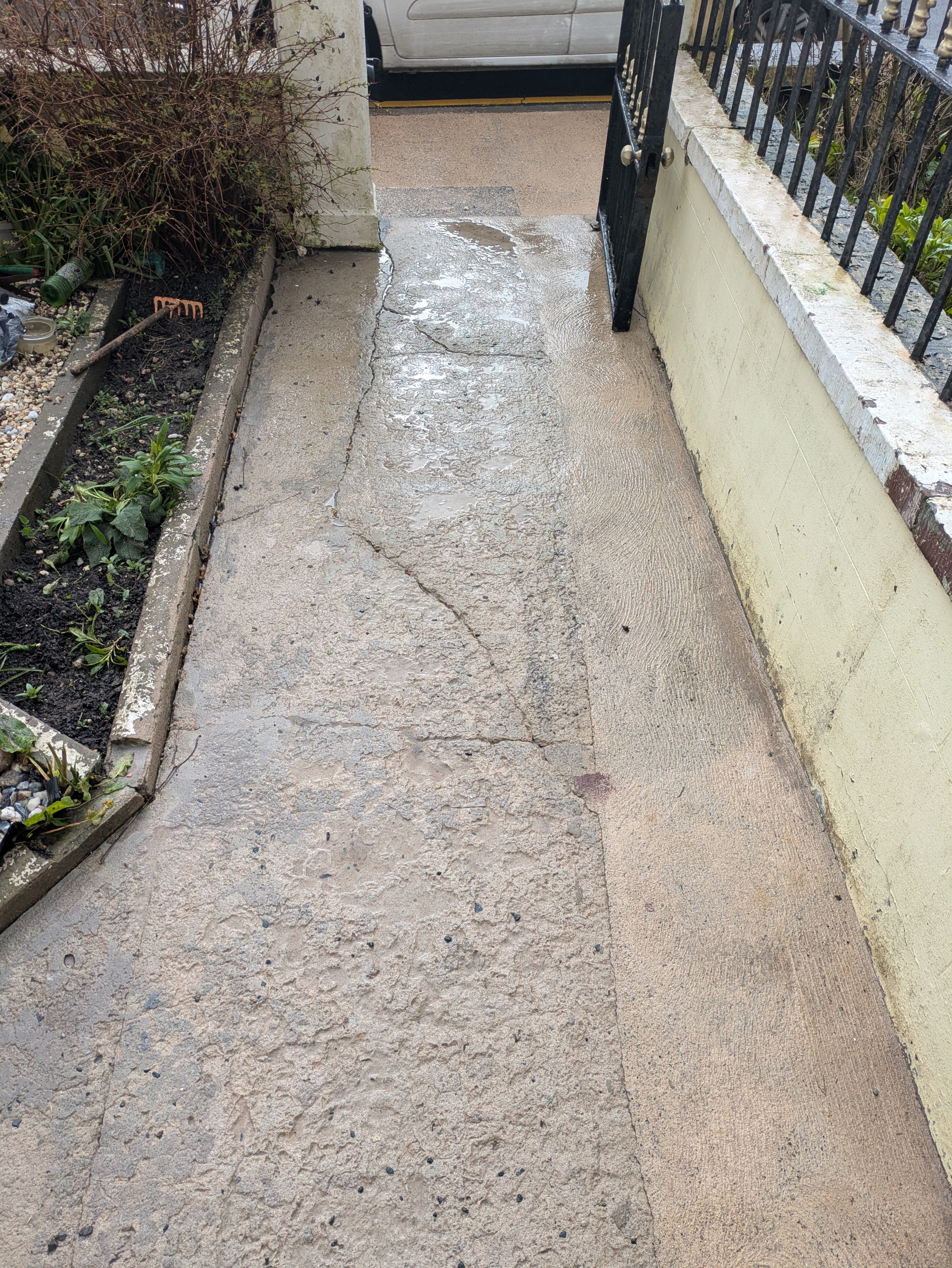 Small property conc clean & refresh - Bright Pressure Washing project image