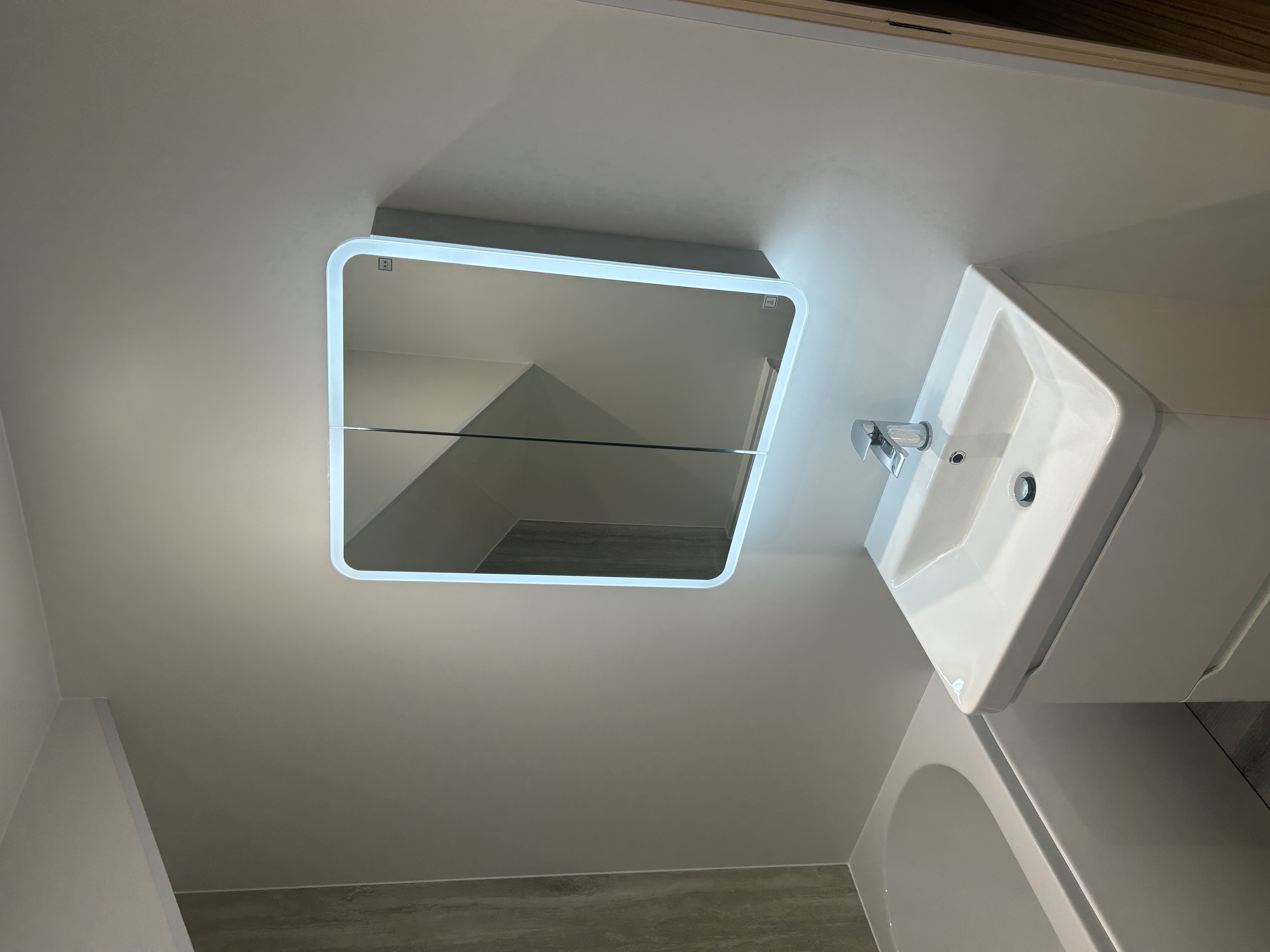 Bathroom - IdealBathrooms.im project image